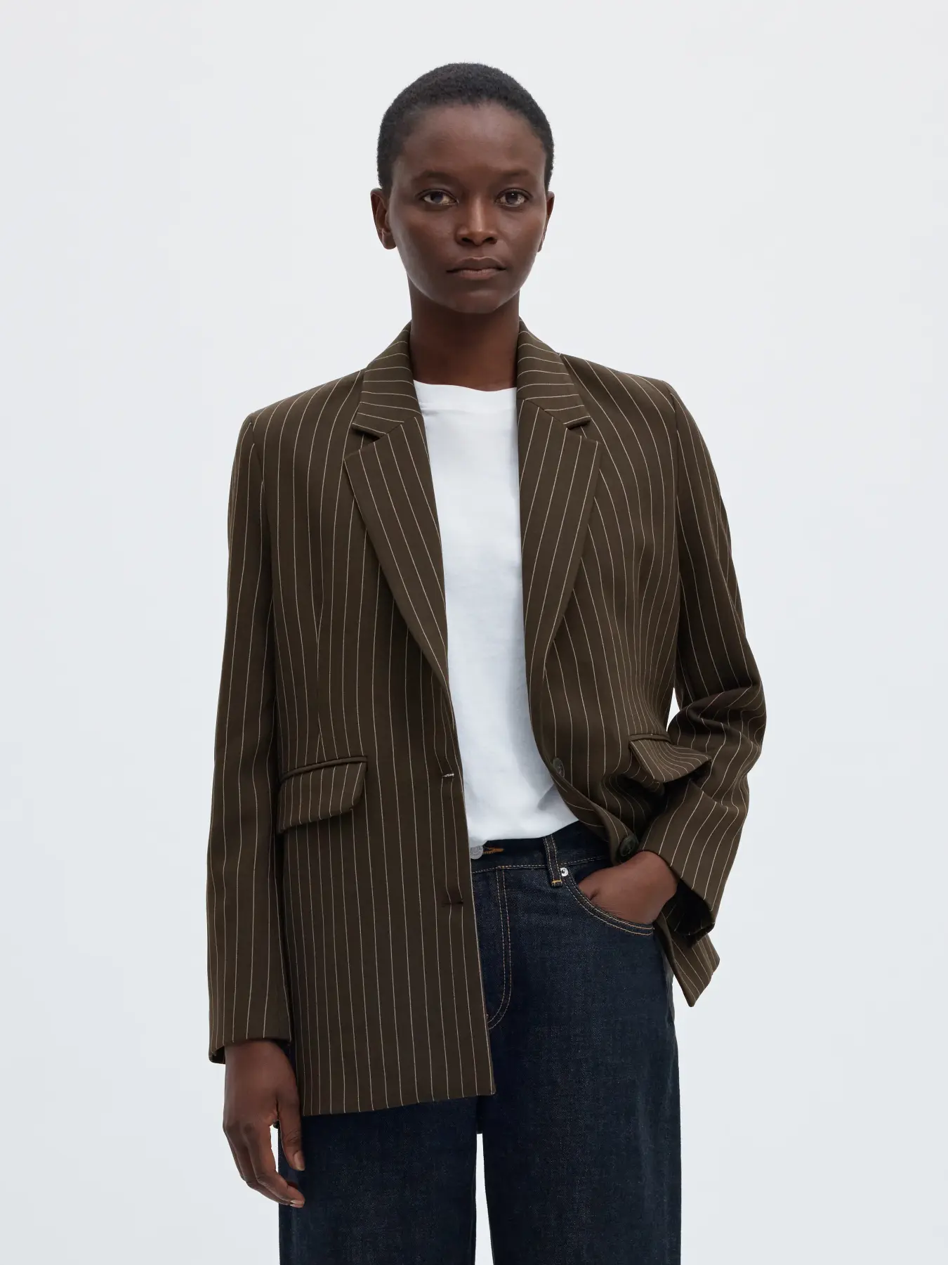 https://images.femalesconceptstore.becosoft.net/articles/slwritapinstripe1.webp?qs=6186