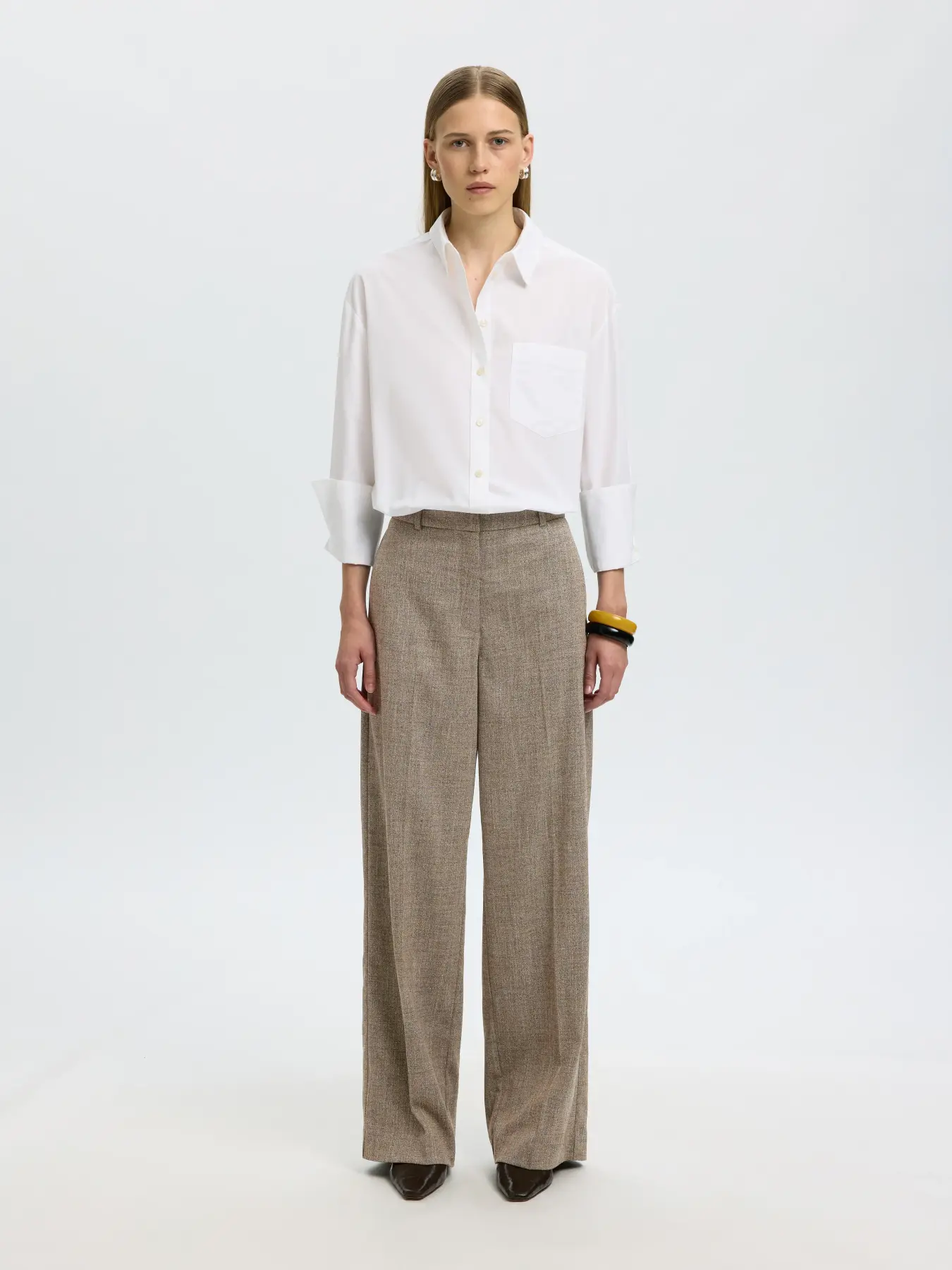 https://images.femalesconceptstore.becosoft.net/articles/slwwide3.webp?qs=6399