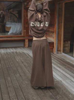 https://images.femalesconceptstore.becosoft.net/articles/valleyskirt-brown.jpg?qs=6291