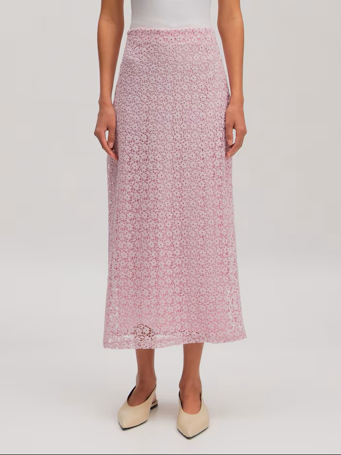 https://images.femalesconceptstore.becosoft.net/articles/xue1.jpg?height=150&width=150&scale=canvas&qs=5614