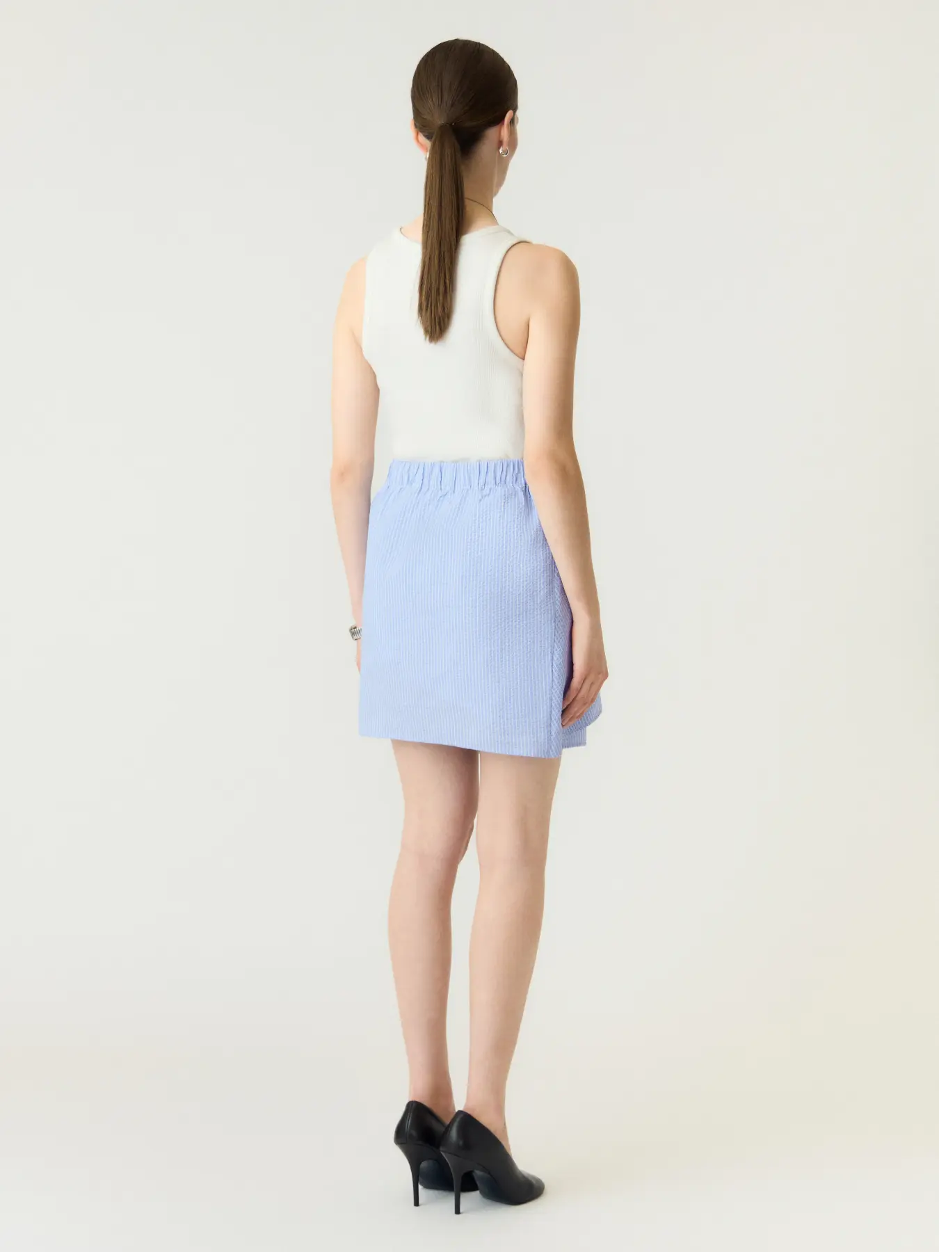 https://images.femalesconceptstore.becosoft.net/articles/yasannalea2.webp?height=150&width=150&scale=canvas&qs=5642
