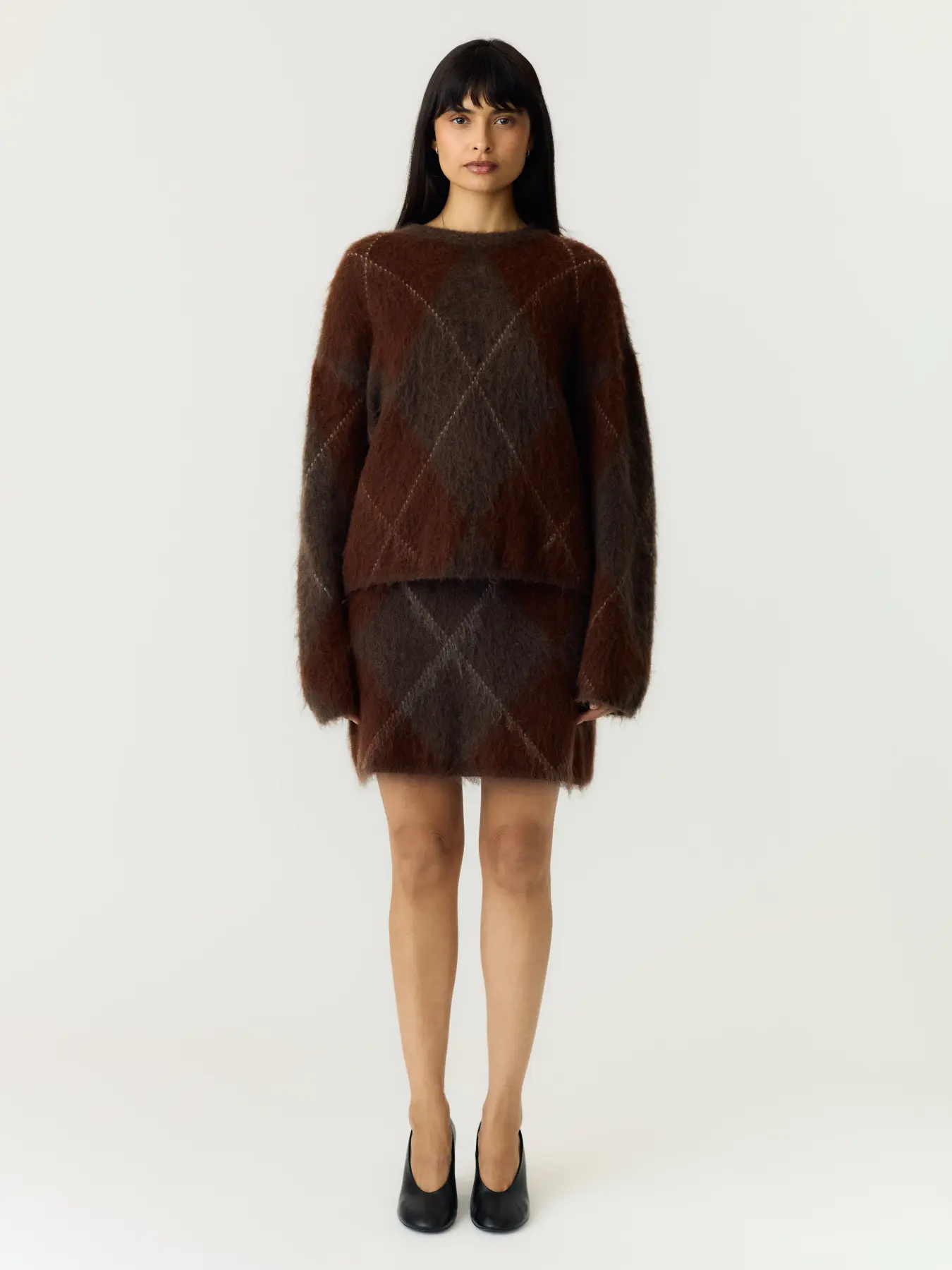 https://images.femalesconceptstore.becosoft.net/articles/yasargyskirt3.webp?qs=6820