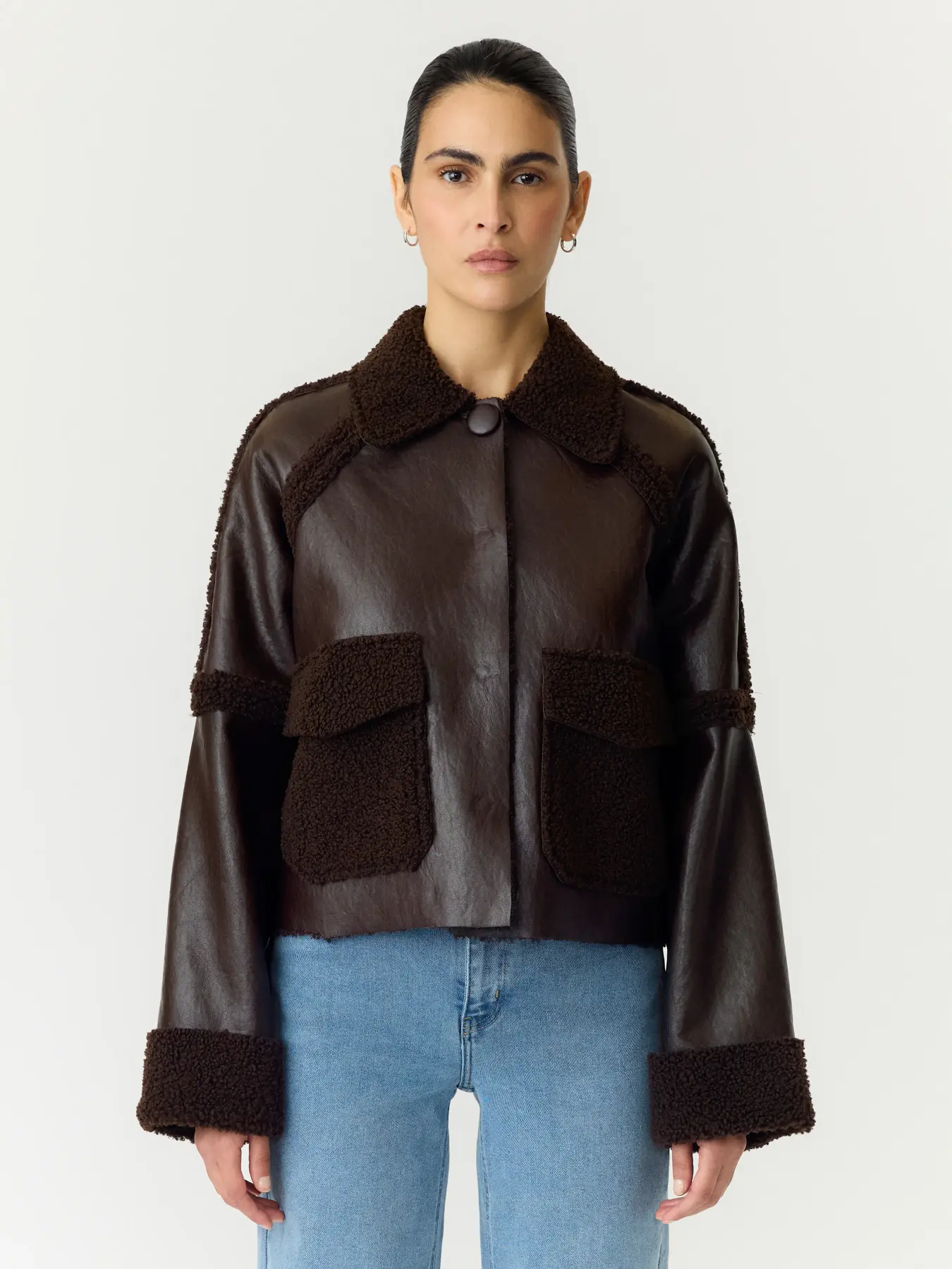 https://images.femalesconceptstore.becosoft.net/articles/yasfilia1.webp?qs=6355