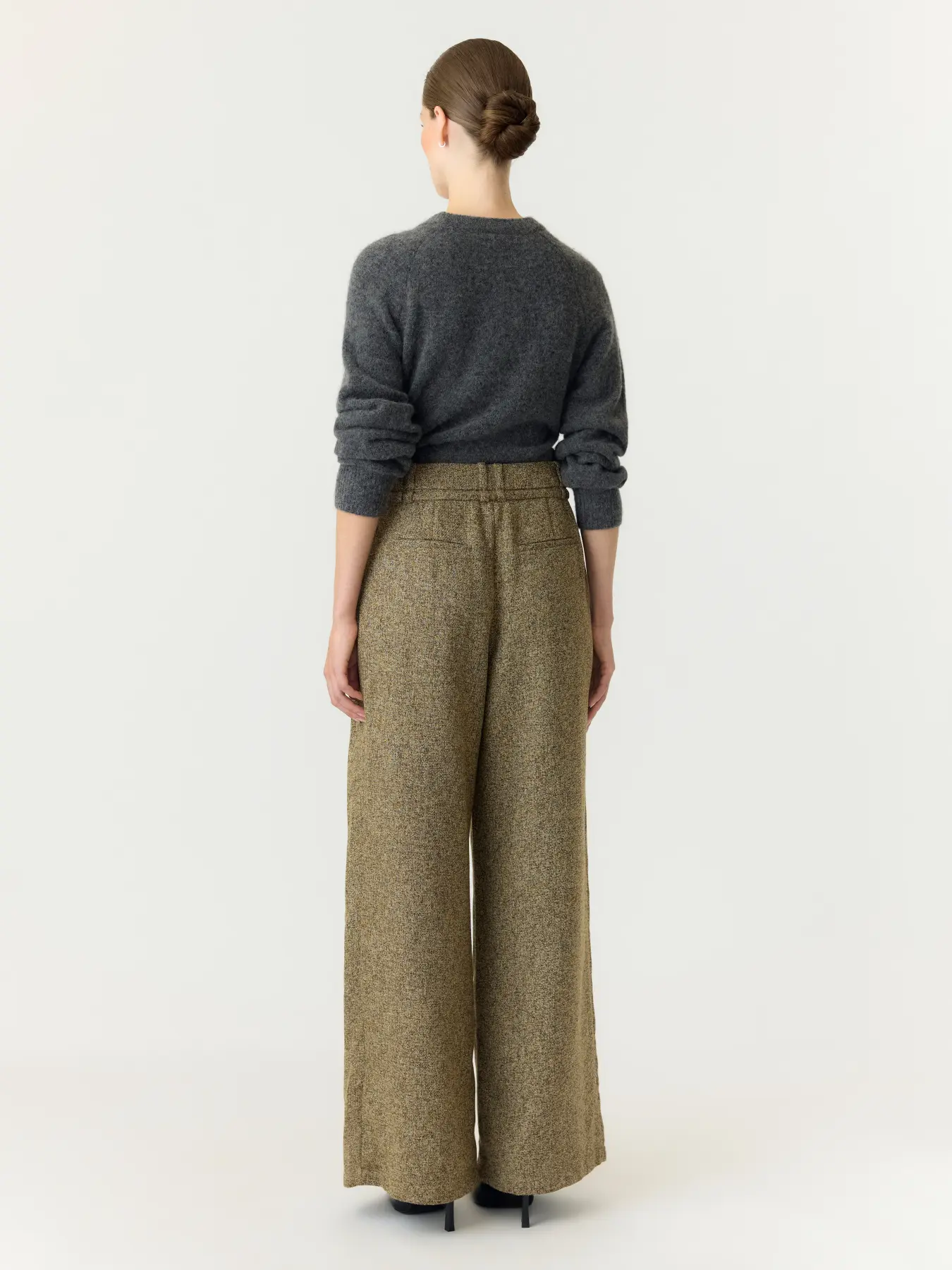 https://images.femalesconceptstore.becosoft.net/articles/yasgima2.webp?qs=6983