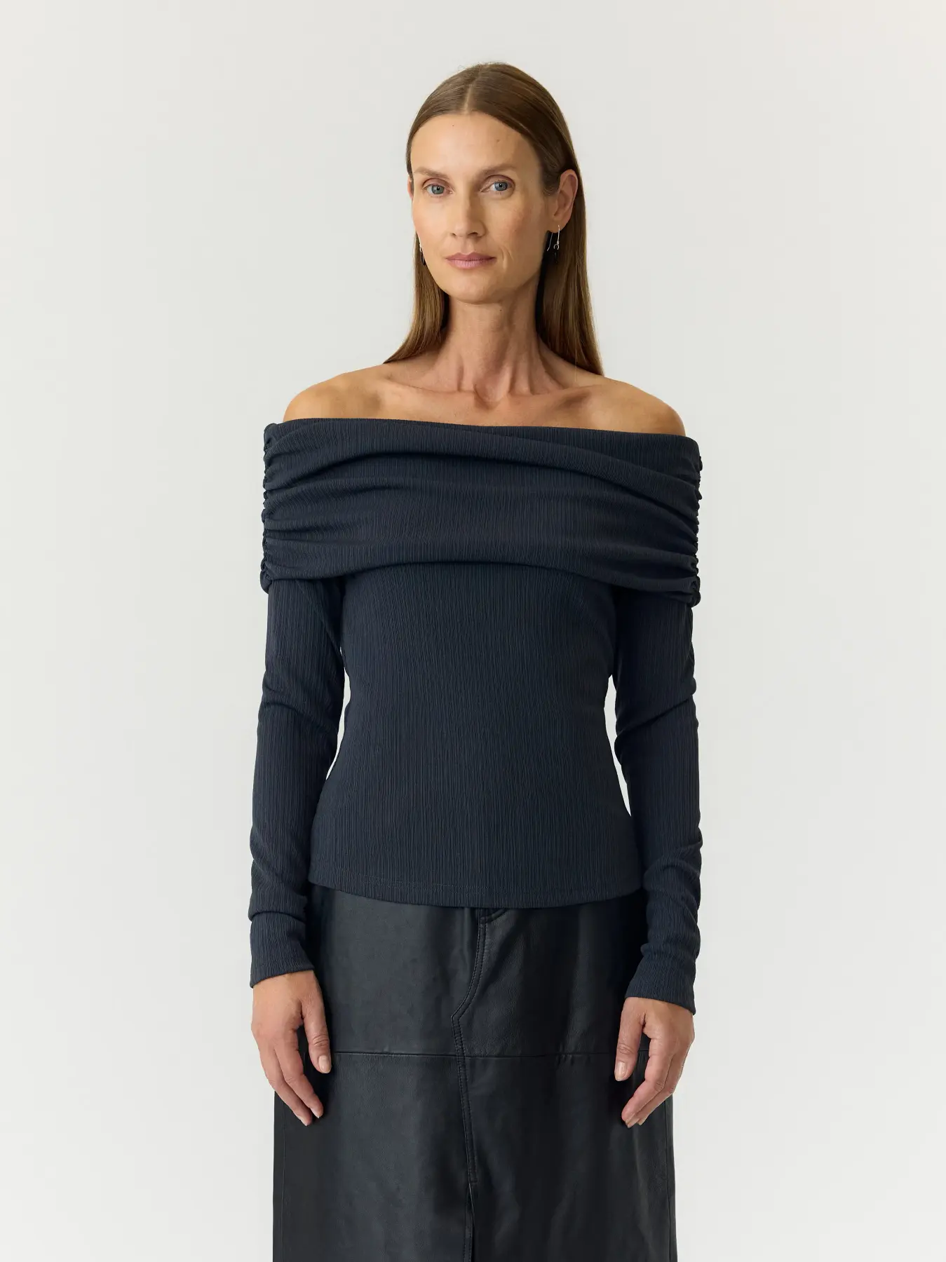https://images.femalesconceptstore.becosoft.net/articles/yaslivo1.webp?qs=6980