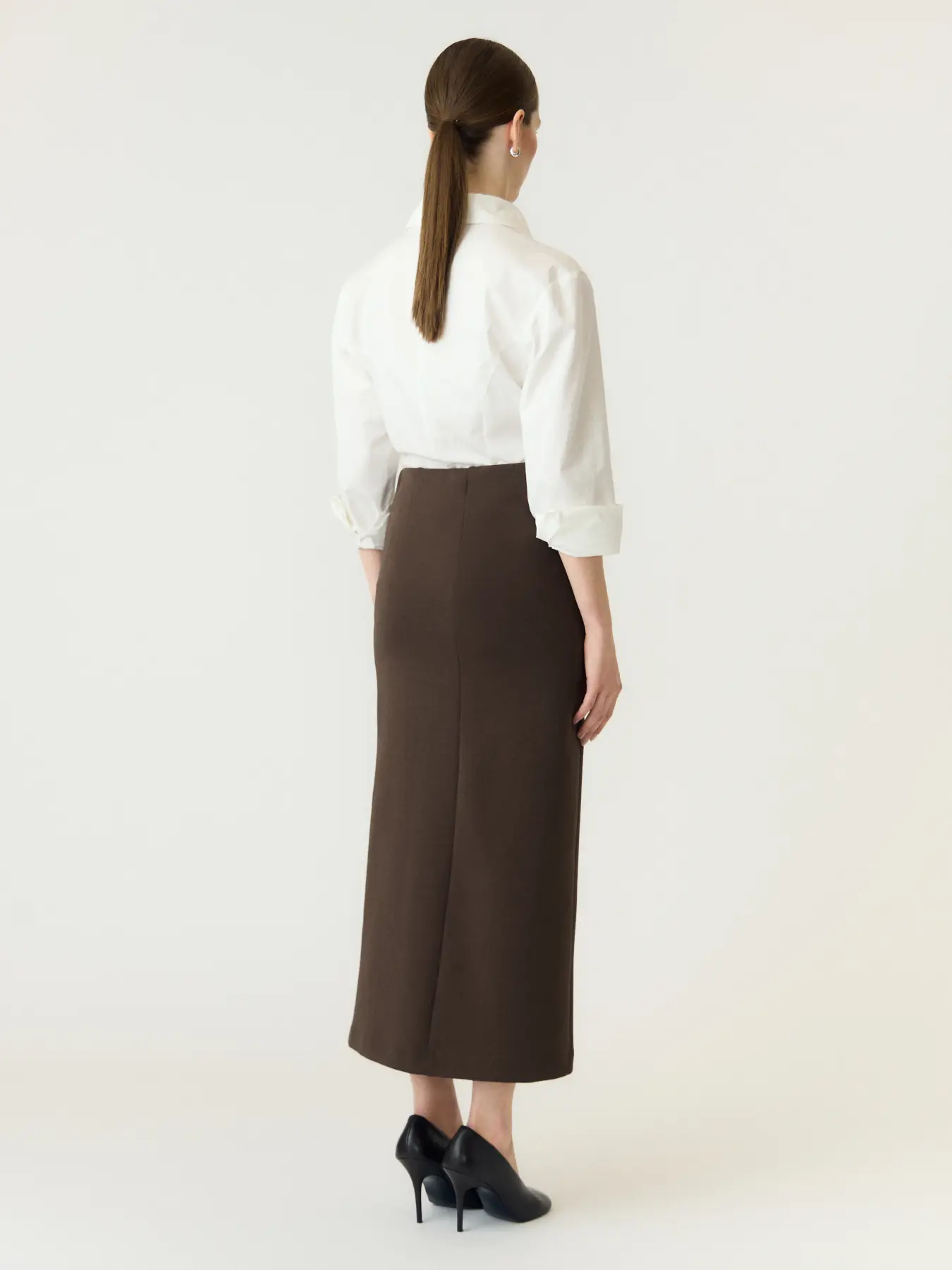 https://images.femalesconceptstore.becosoft.net/articles/yaspina2-5707.webp?qs=5707