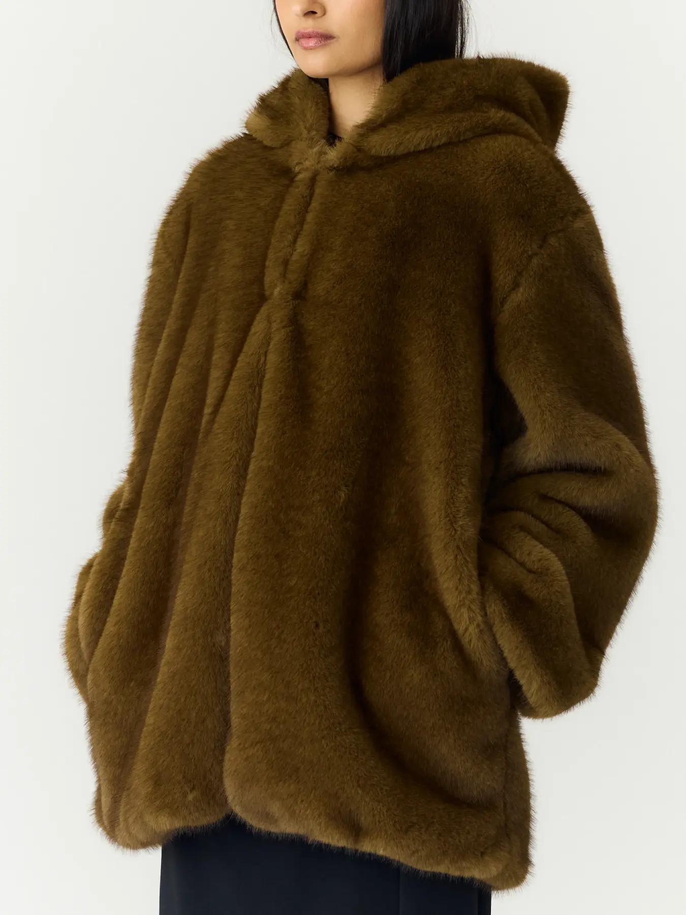 https://images.femalesconceptstore.becosoft.net/articles/yassinda4.webp?qs=6825