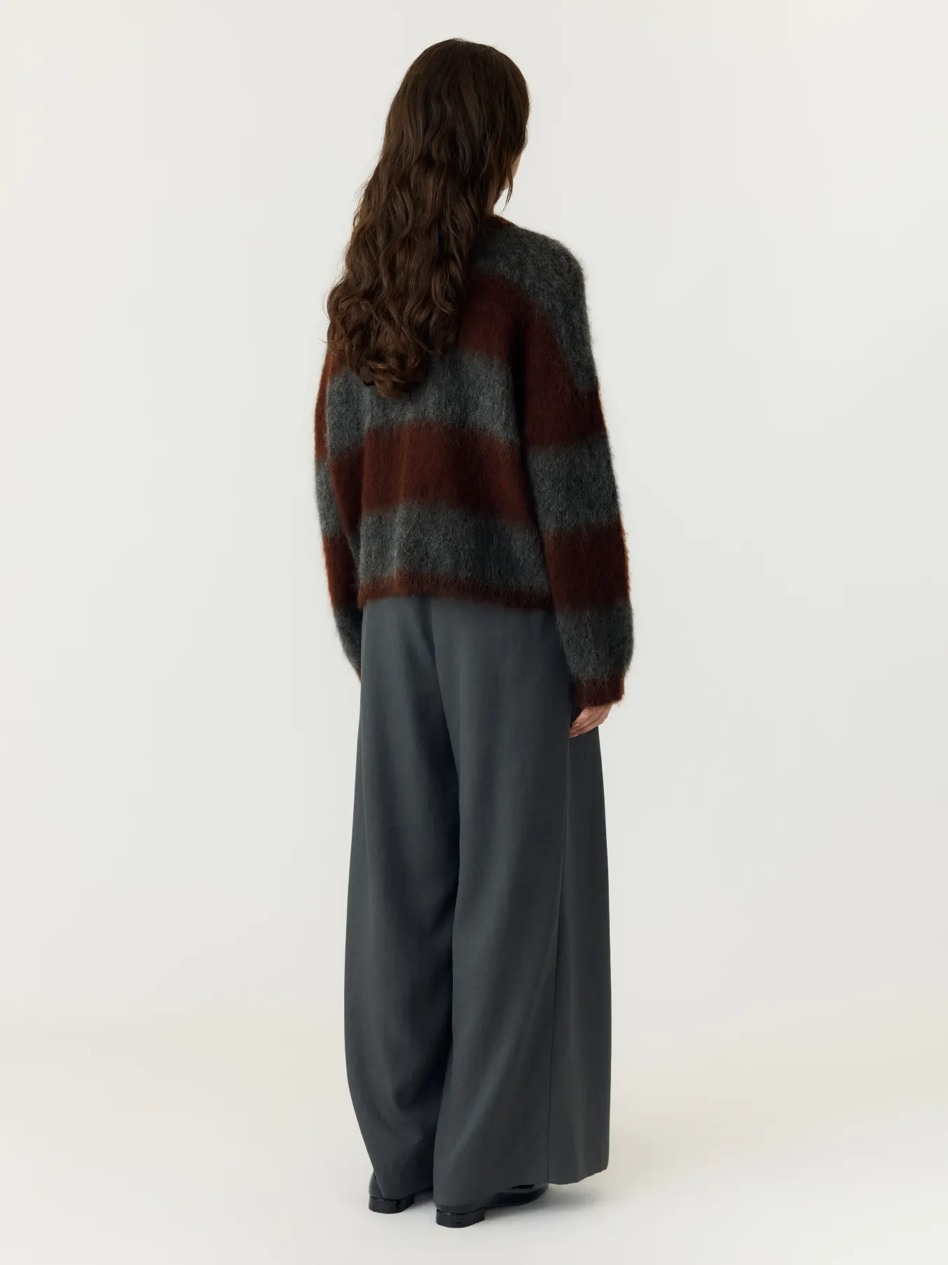 https://images.femalesconceptstore.becosoft.net/articles/yastilde-pull2.webp?qs=6967
