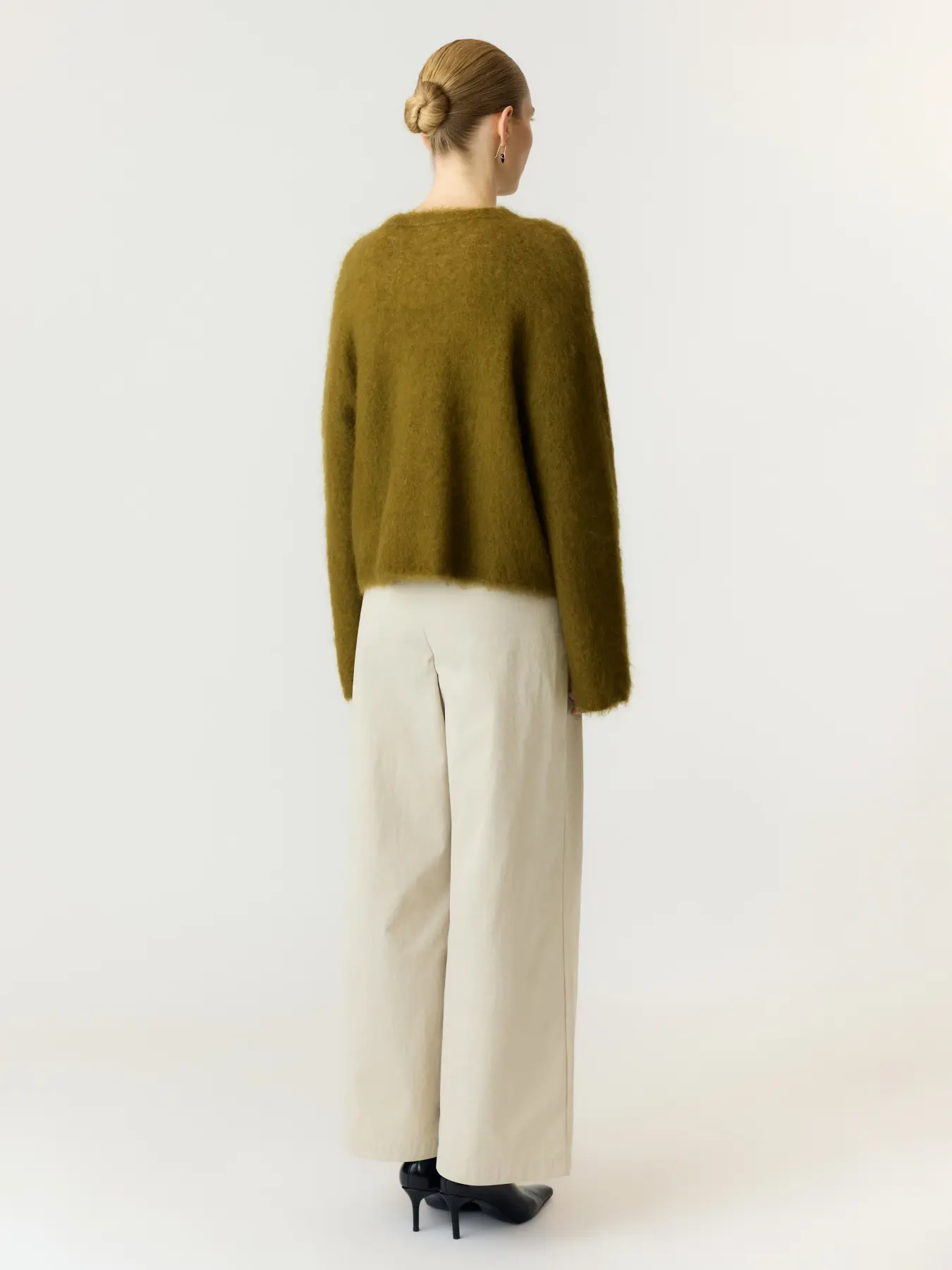 https://images.femalesconceptstore.becosoft.net/articles/yastilde2.webp?qs=6359