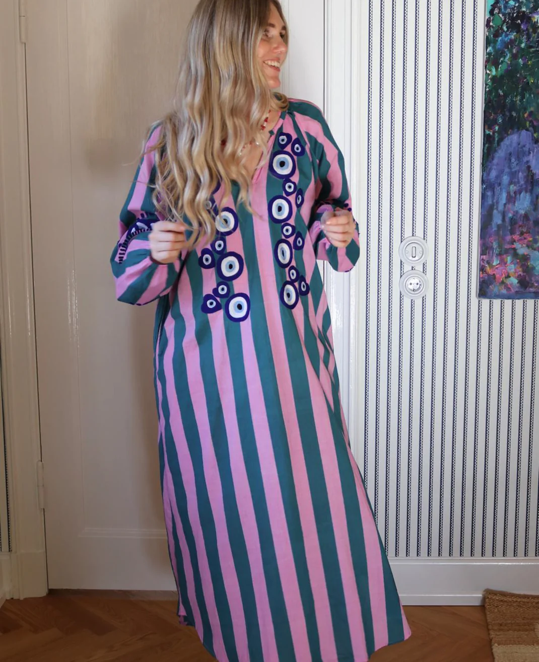 https://images.femalesconceptstore.becosoft.net/articles/zippydress2.webp?qs=5577